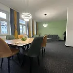 Apartments 아파트